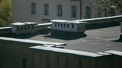 Поиск подрядчика для ремонта кровель стартовал в Ипатовском округе