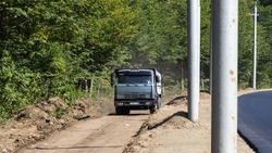 В 2022 году на Ставрополье отремонтируют ещё 14 километров дорог к сельским территориям